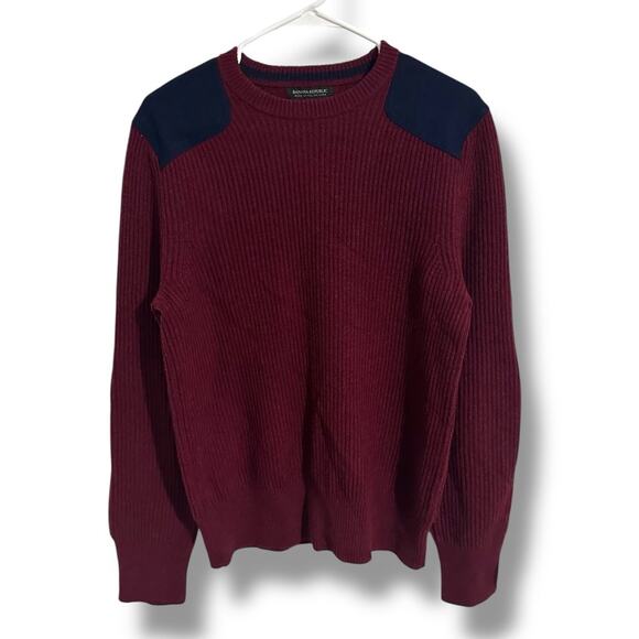 Men’s Banana Republic Maroon Sweater with Dark Blue patch Details Italian wool - Picture 1 of 4